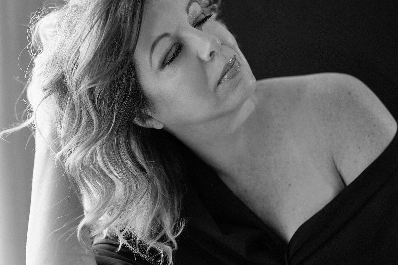 Portrait and Personal Brand Photographer in Simcoe County, Ontario, Bobbi-jo Stuart