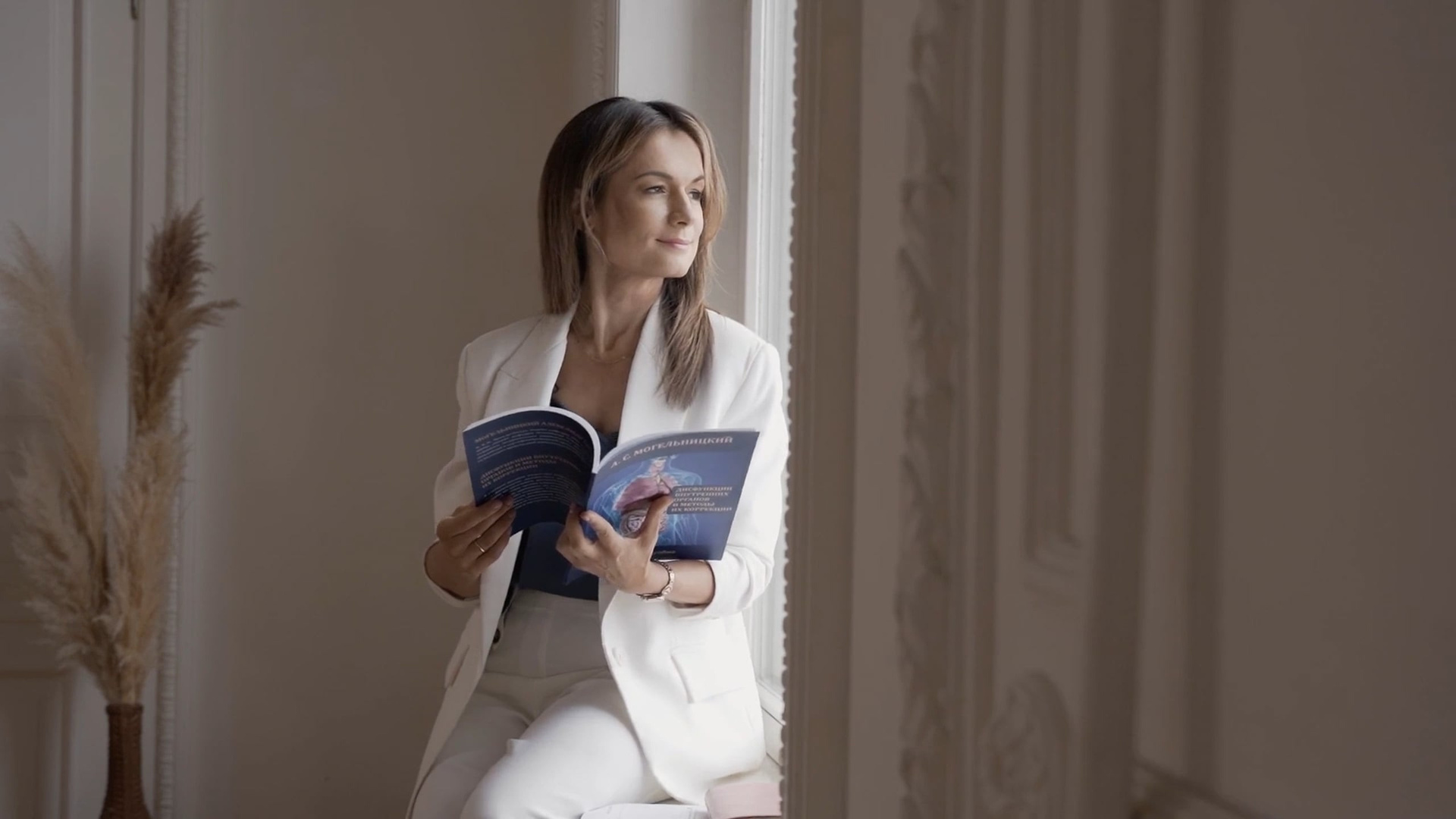 Video vizitka. Fotografinja in videografinja Mariia Bortiakova iz Slovenije: fotografiranje dogodkov, portretov in snemanje videov po vsej Sloveniji