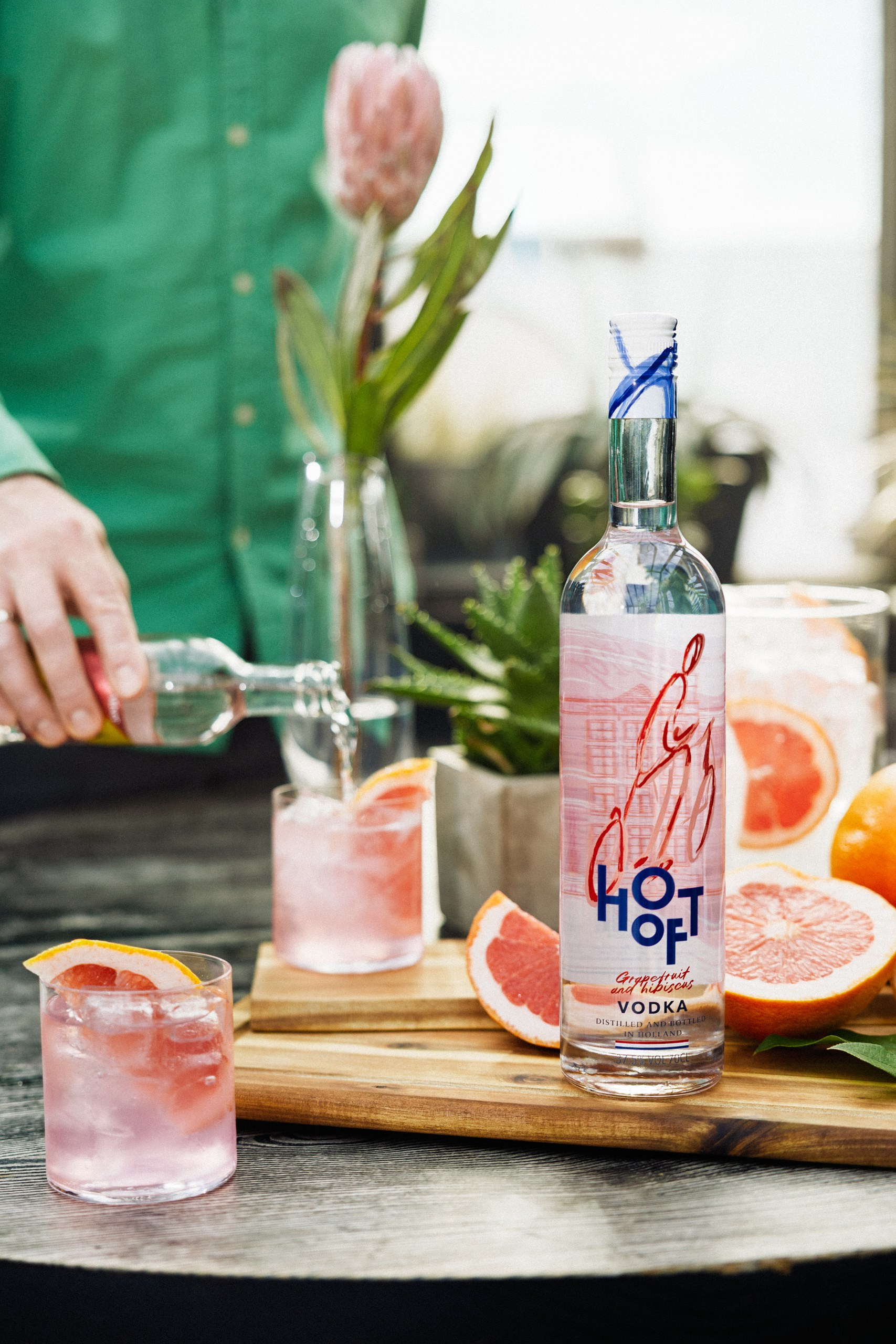 Бизнес и контент съемки в Риге, Латвия. Видео-рилсы и тиктоки. Евгений Тимофеев | Свадебный и контент-фотограф и видеограф в Риге