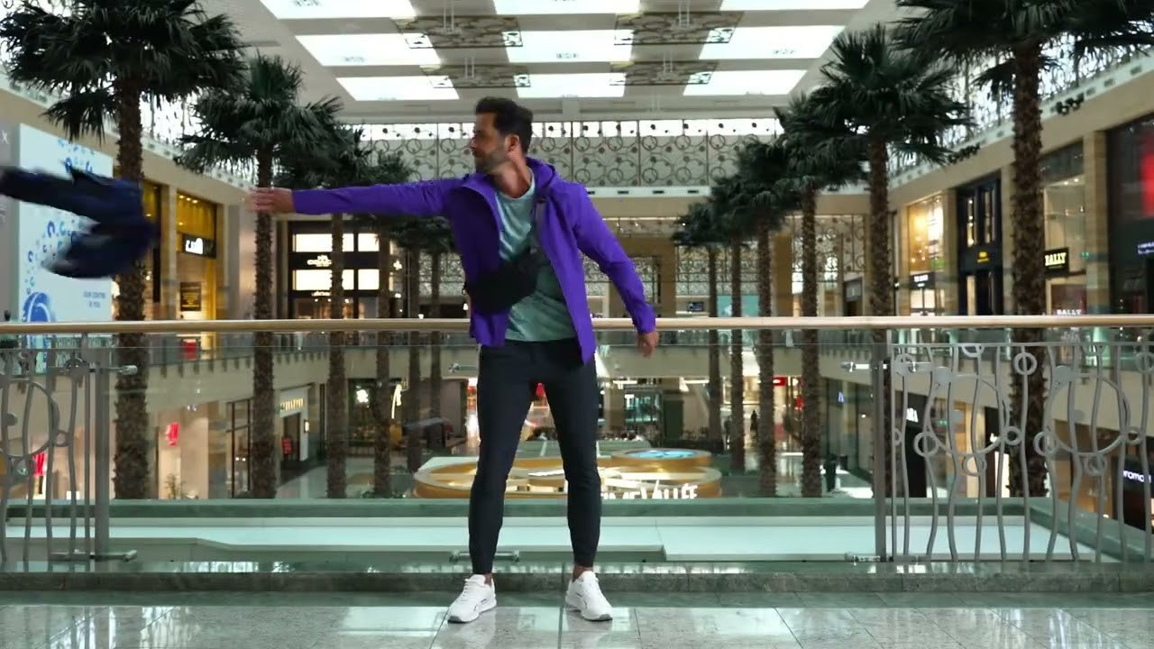 Fashion. RightNow Production