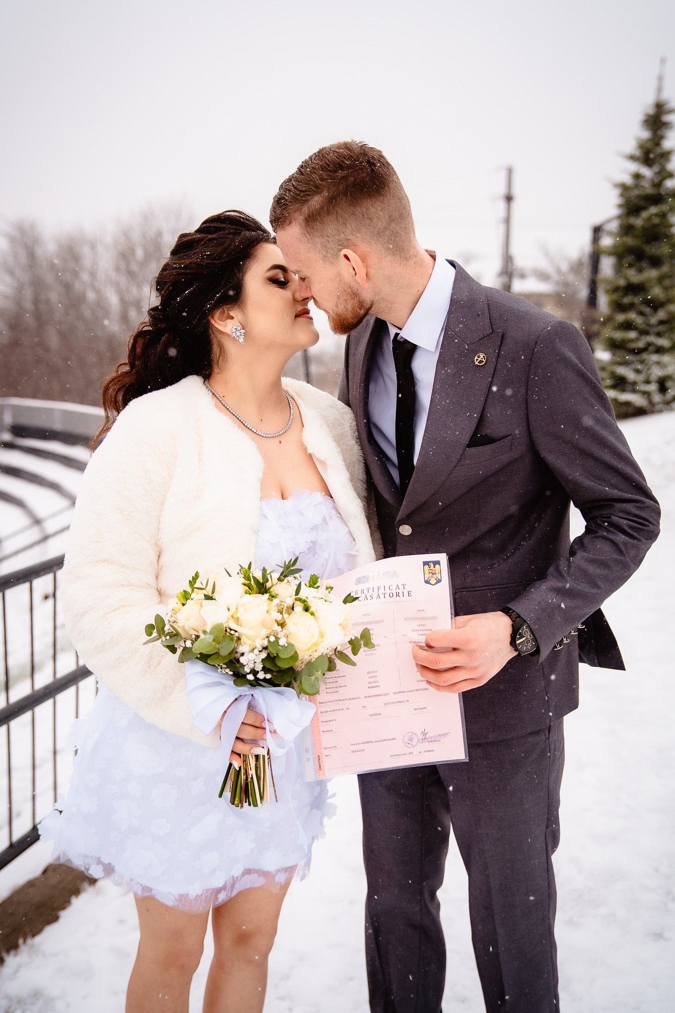 Sarut miri si certificatul de casatorie