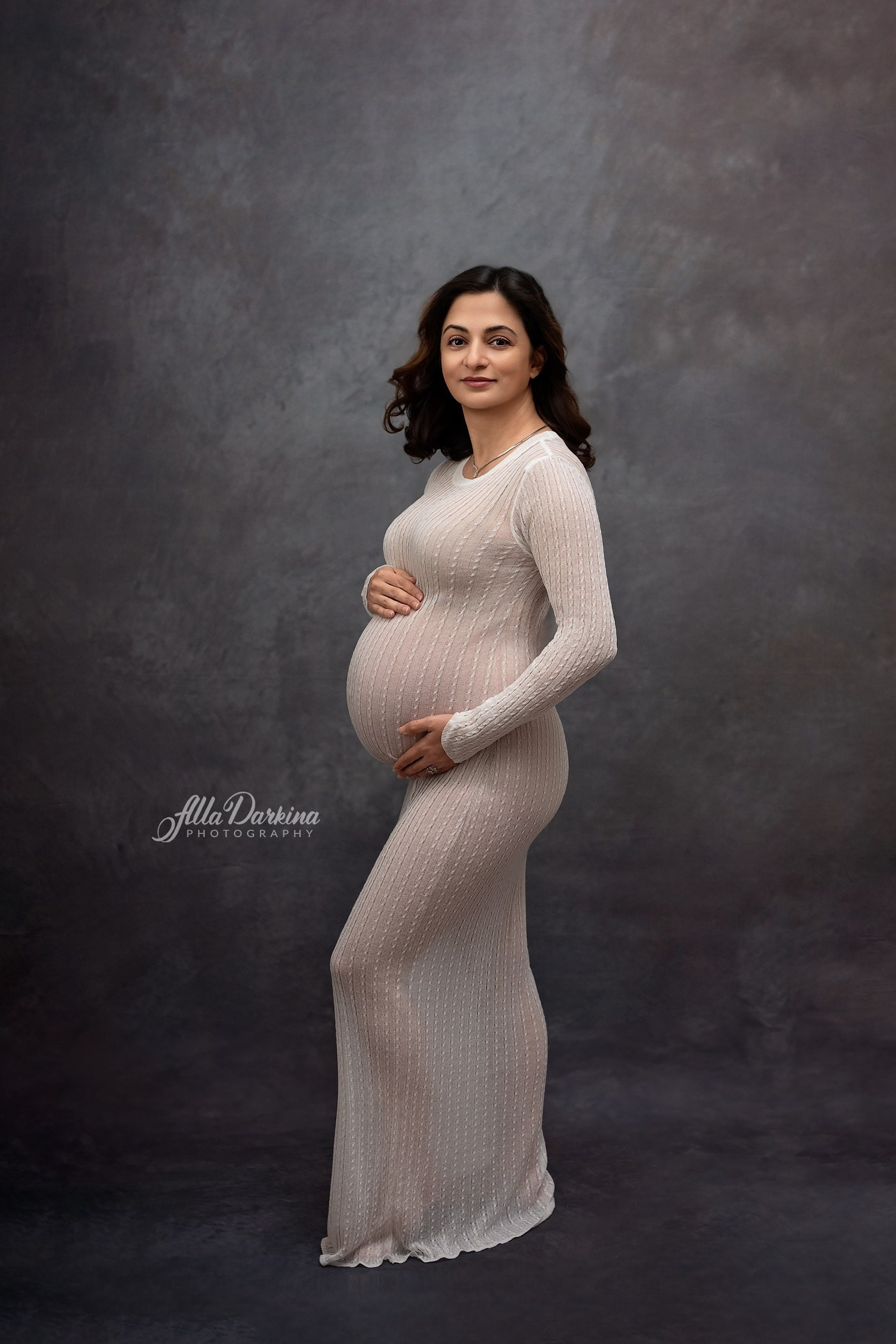 Mother’s Day SPECIAL OFFER. Newborn and family photographer. Hills District. Sydney