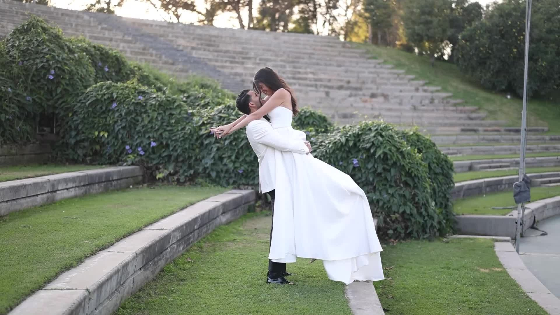 Video. Noam Paradise Photographer