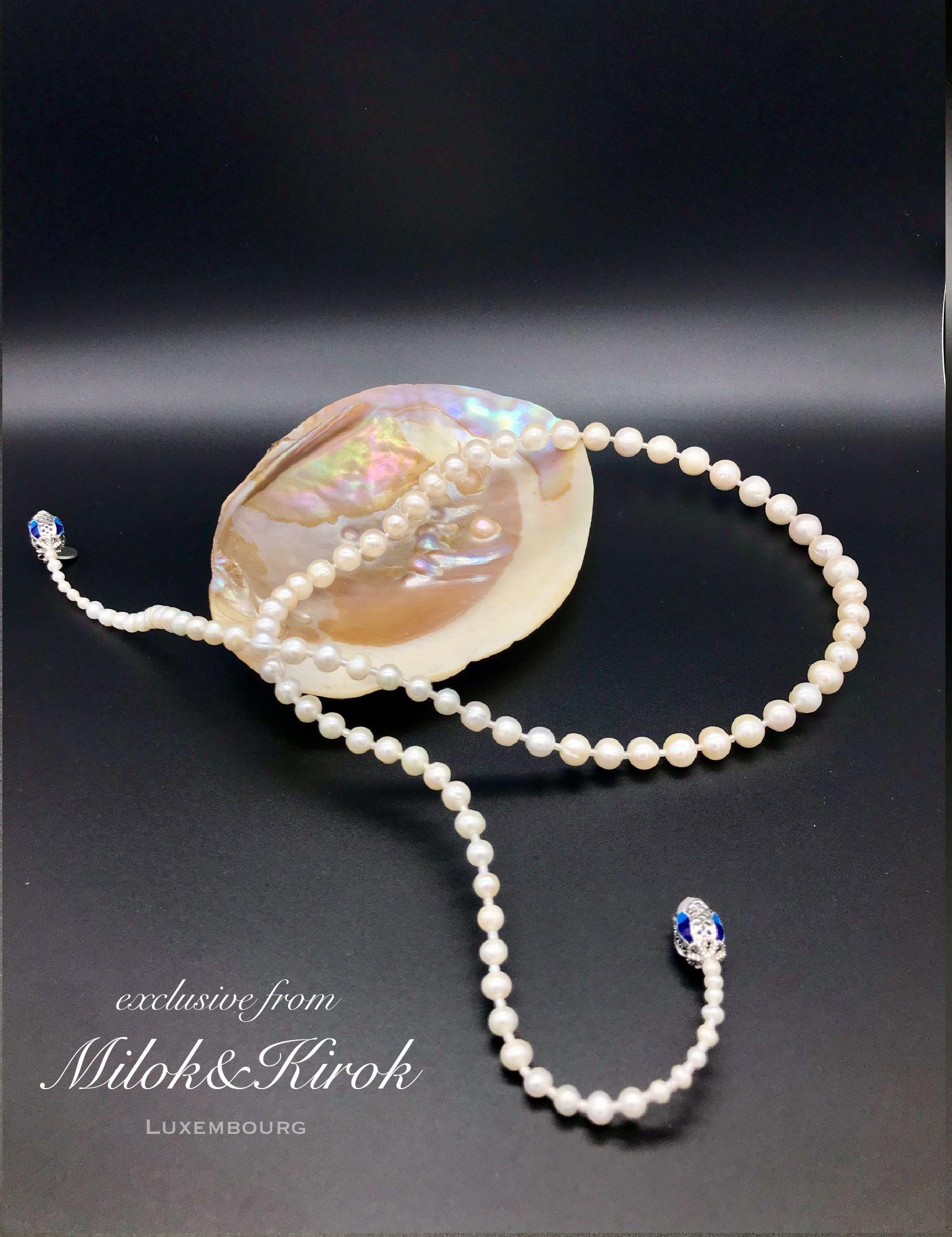 Bijoux pour cadeau. Milok et Kirok sont des gens positifs et réels. Nous serons ravis de v