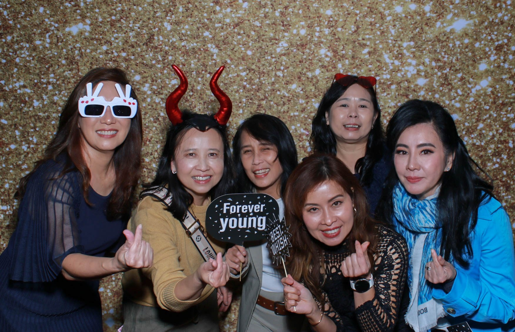 SmileyBooth provides fun, high-quality photobooth hire for all types of events across the Perth area. We add more fun to your events!!