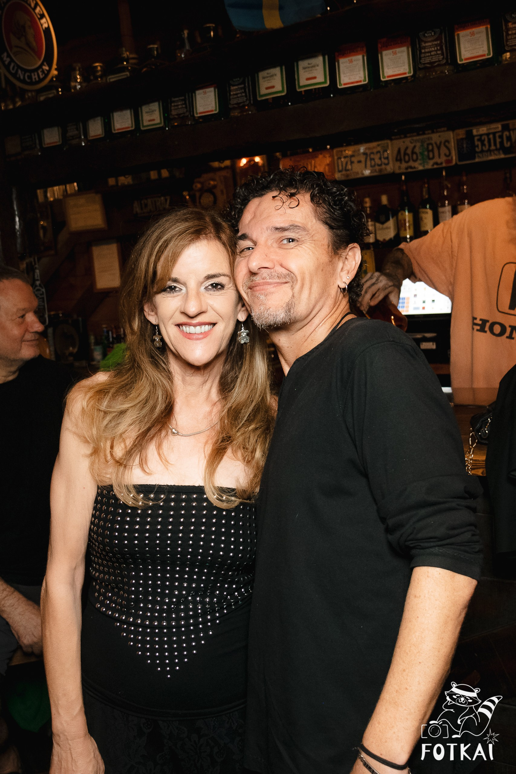 Get Back en El Paso Bar – Noche de Rock en Vivo | Reportaje Fotográfico Oktoberfest | FOTKAI