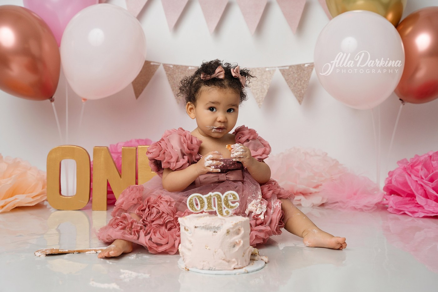 First year selebration. Newborn and family photographer. Hills District. Sydney