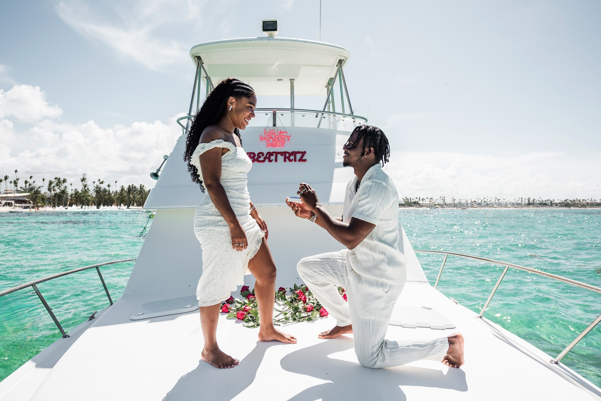 Romantic proposal on yacht in Punta Cana with ocean view and surprise setup