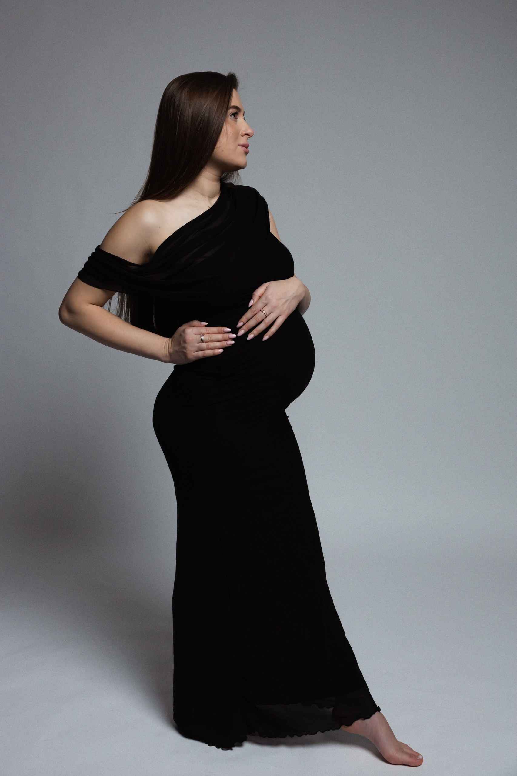 Těhotenské focení v Písku — příběh, který začíná právě teď. Rodinná, těhotenská, newborn a lifestyle fotografka v Písku Oxana Telupilova