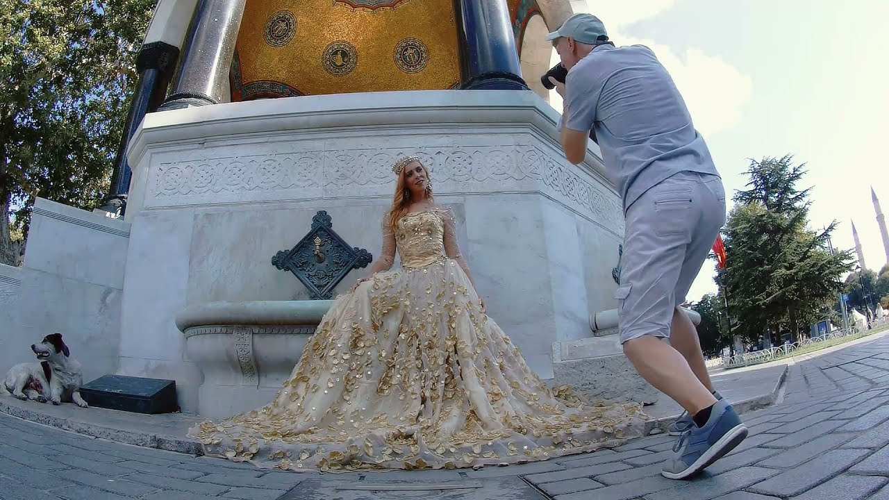 Съёмка видео в Стамбуле. Wedding, family and lifestyle photographer Anatoly. Photo sessions on rooftops with seagulls. Istanbul