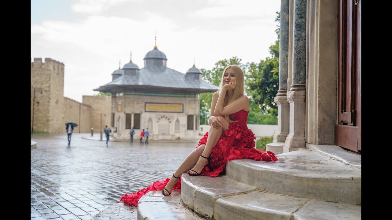 Съёмка видео в Стамбуле. Wedding, family and lifestyle photographer Anatoly. Photo sessions on rooftops with seagulls. Istanbul