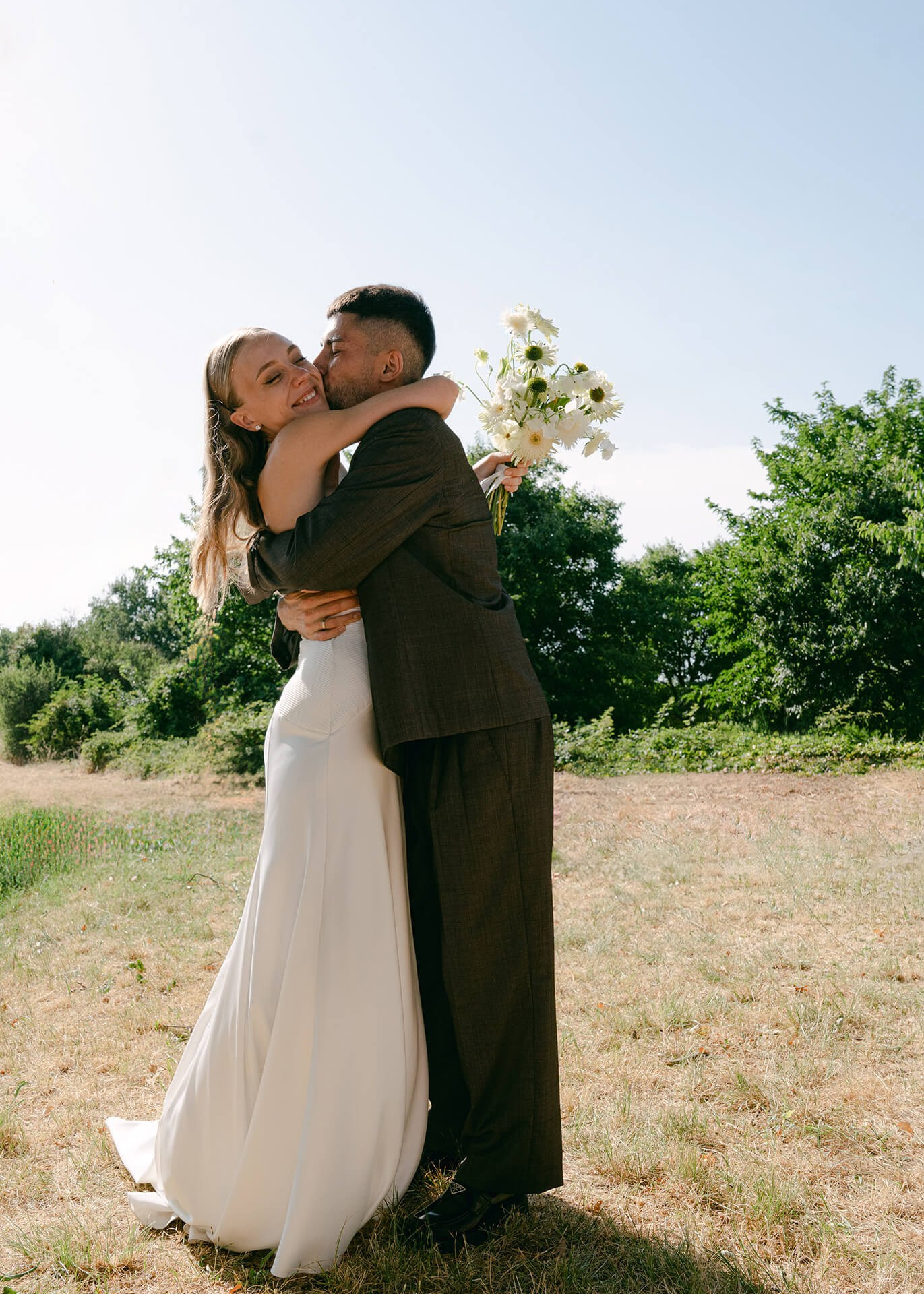 Italy Wedding Photographer | Inna Zaytseva Photography. Wedding photographer in Europe. Based in Italy, Lake Como. Aesthetic elegant story-telling