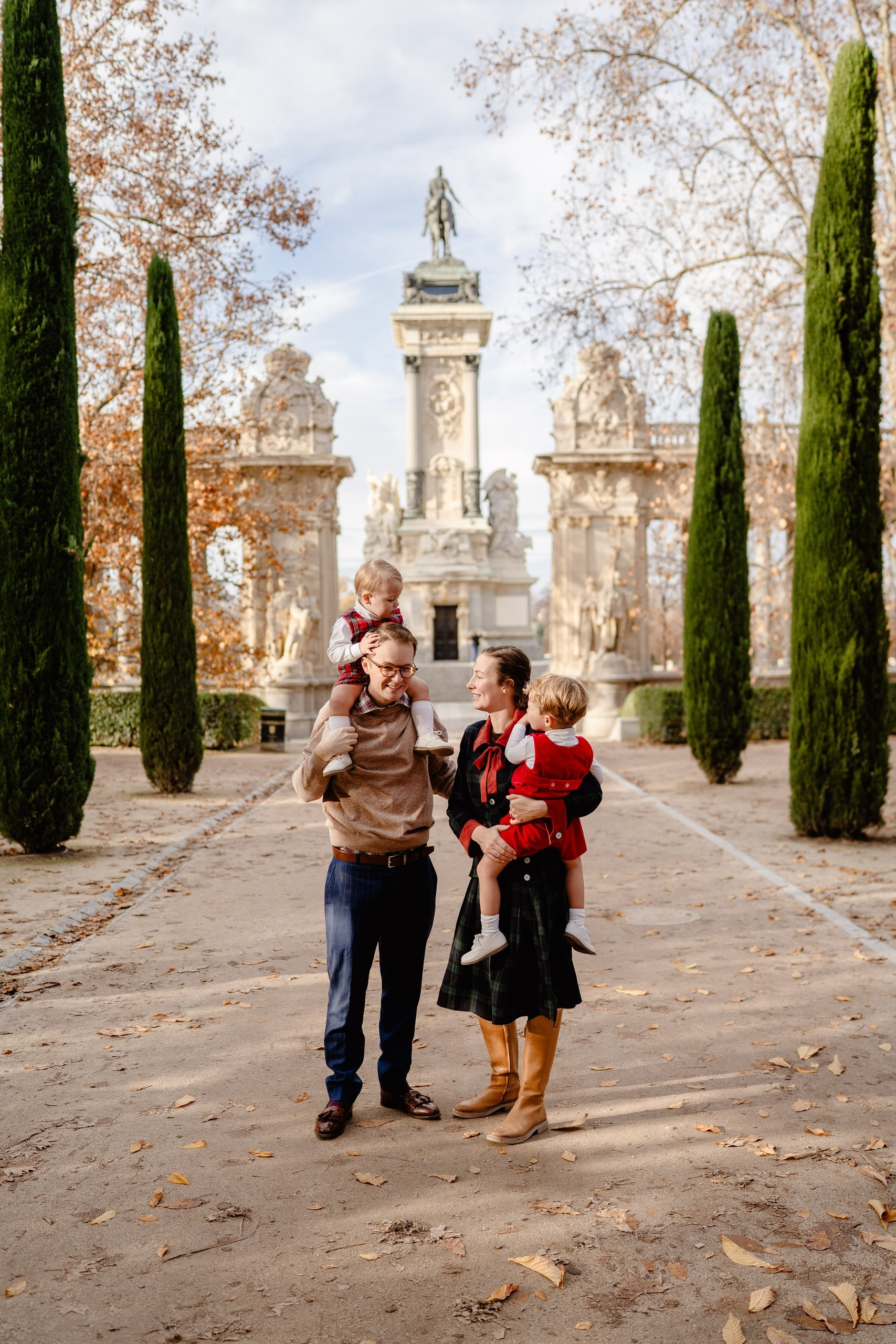 Madrid Photographer for Proposals, Engagements & Families | Anya Petrova