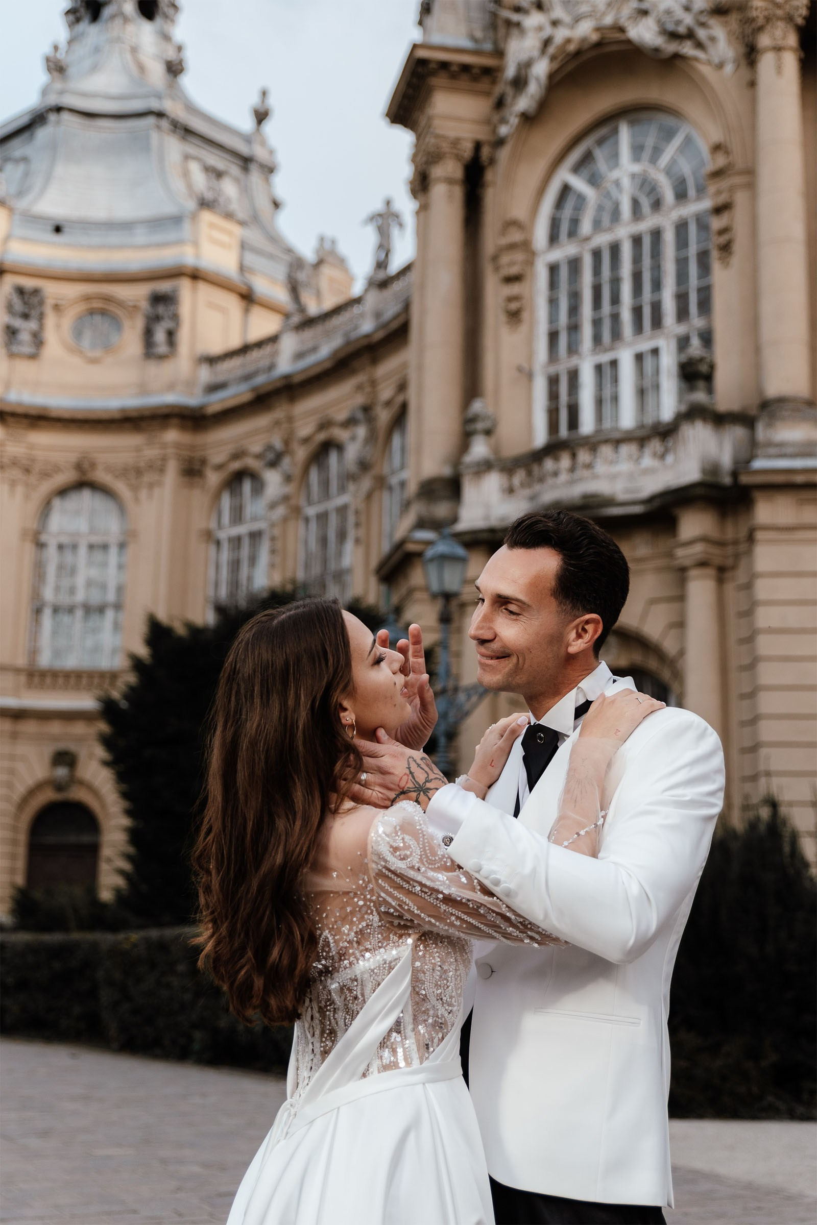 Prirodne lokacije za fotografisanje mladenca u Beogradu. Fotograf za venčanja Beograd | Mandic Weddings