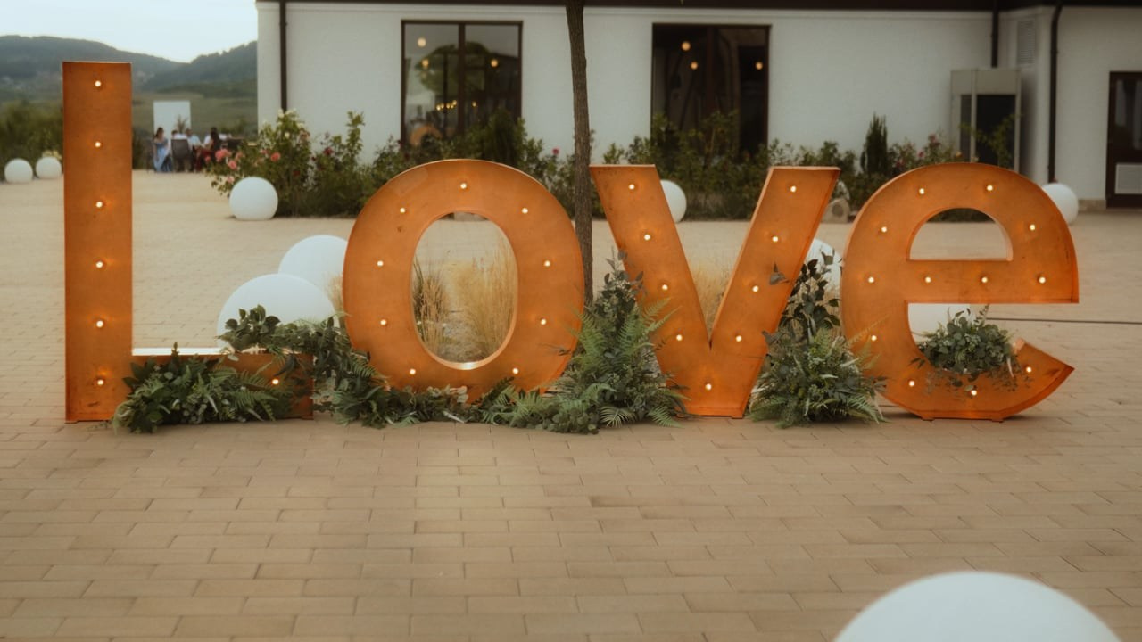 Video. MG Photo | Film