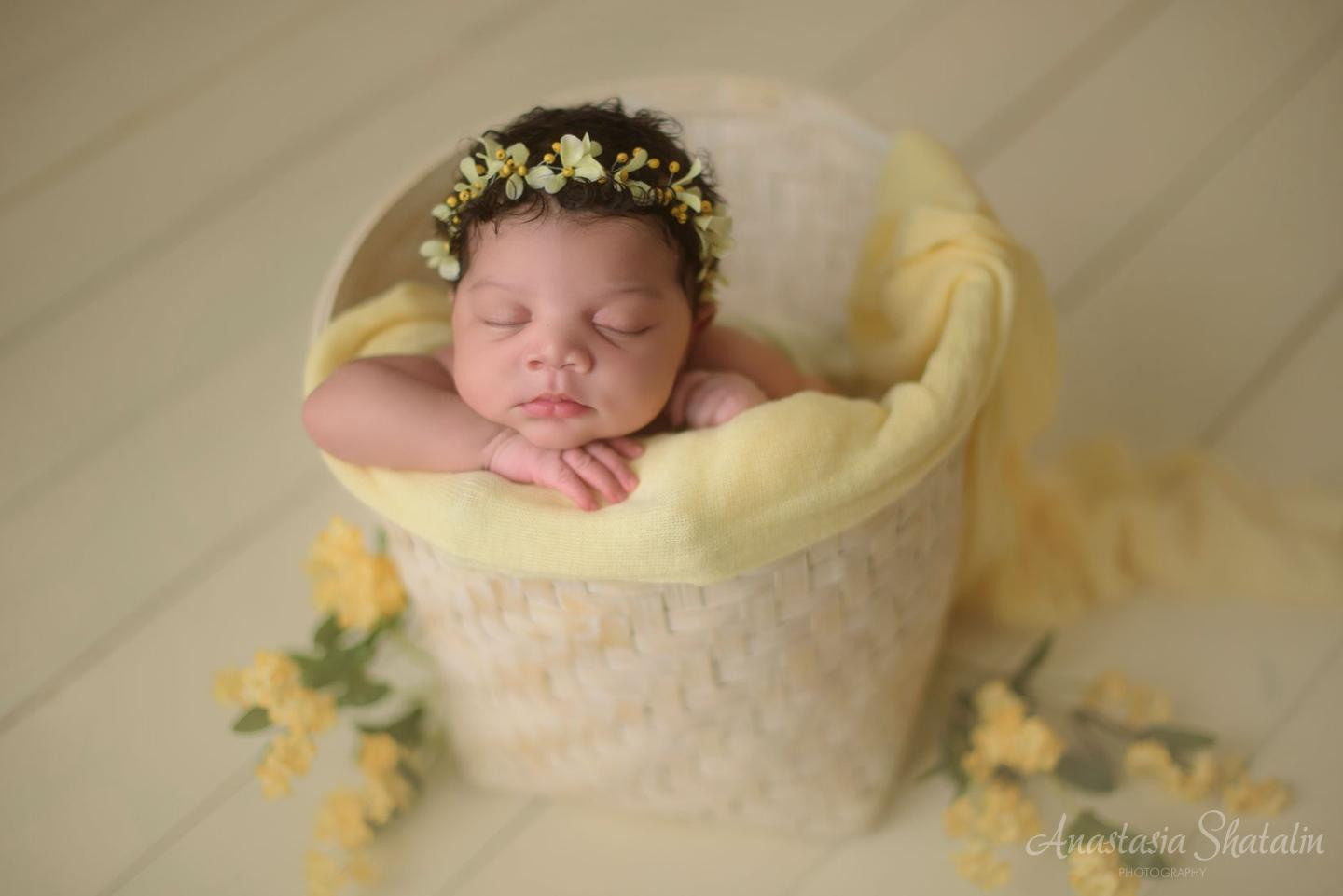 Newborn photographer Sacramento. Family photographer in Roseville, Rocklin, Folsom, Sacramento