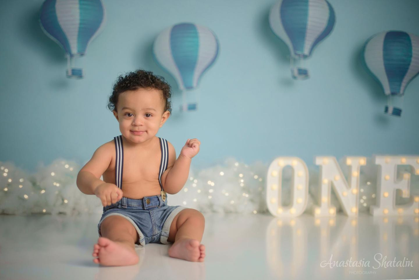 Cake smash photographer Rocklin. Family photographer in Roseville, Rocklin, Folsom, Sacramento