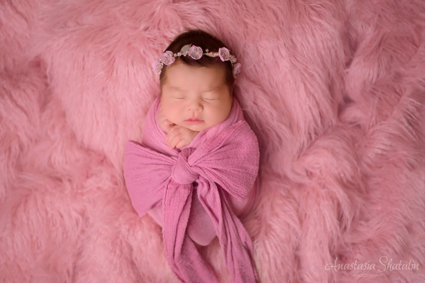Yuba city newborn photographer. Family photographer in Roseville, Rocklin, Folsom, Sacramento