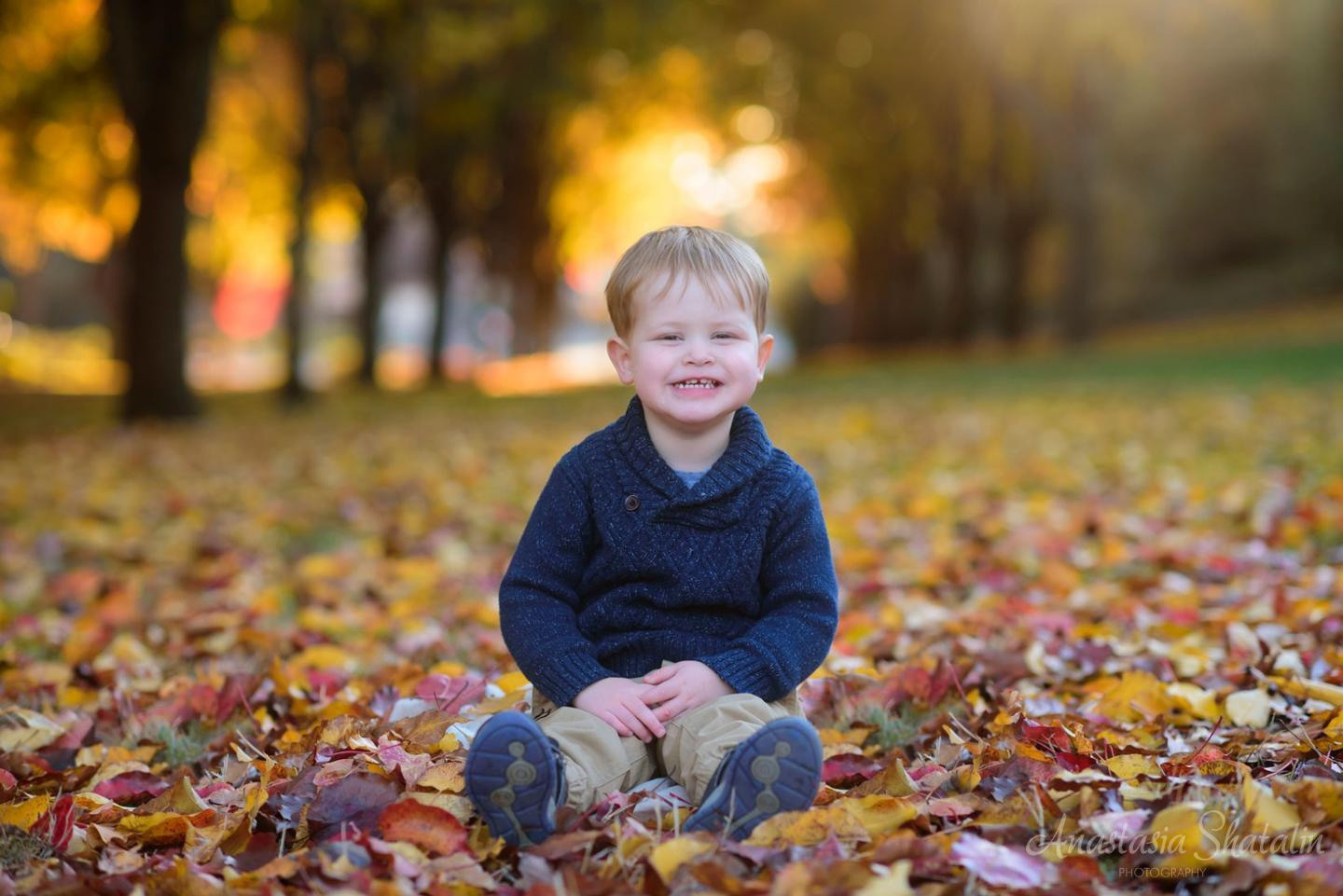 Autumn family photographer Roseville, Rocklin, Sacramento, granite bay Folsom. Family photographer in Roseville, Rocklin, Folsom, Sacramento