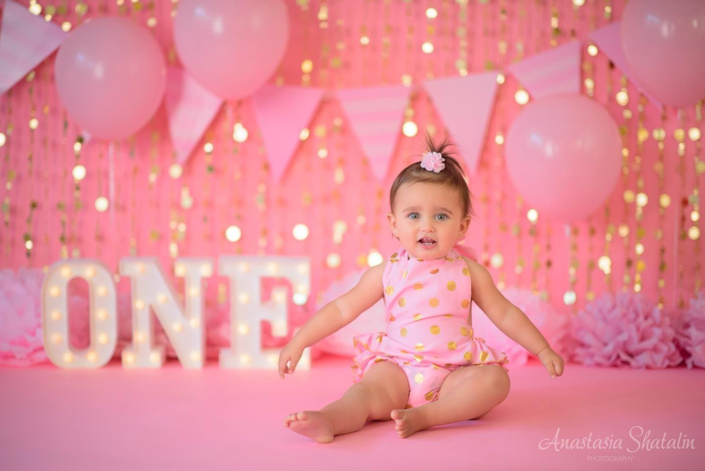 First birthday baby photographer Roseville. Family photographer in Roseville, Rocklin, Folsom, Sacramento