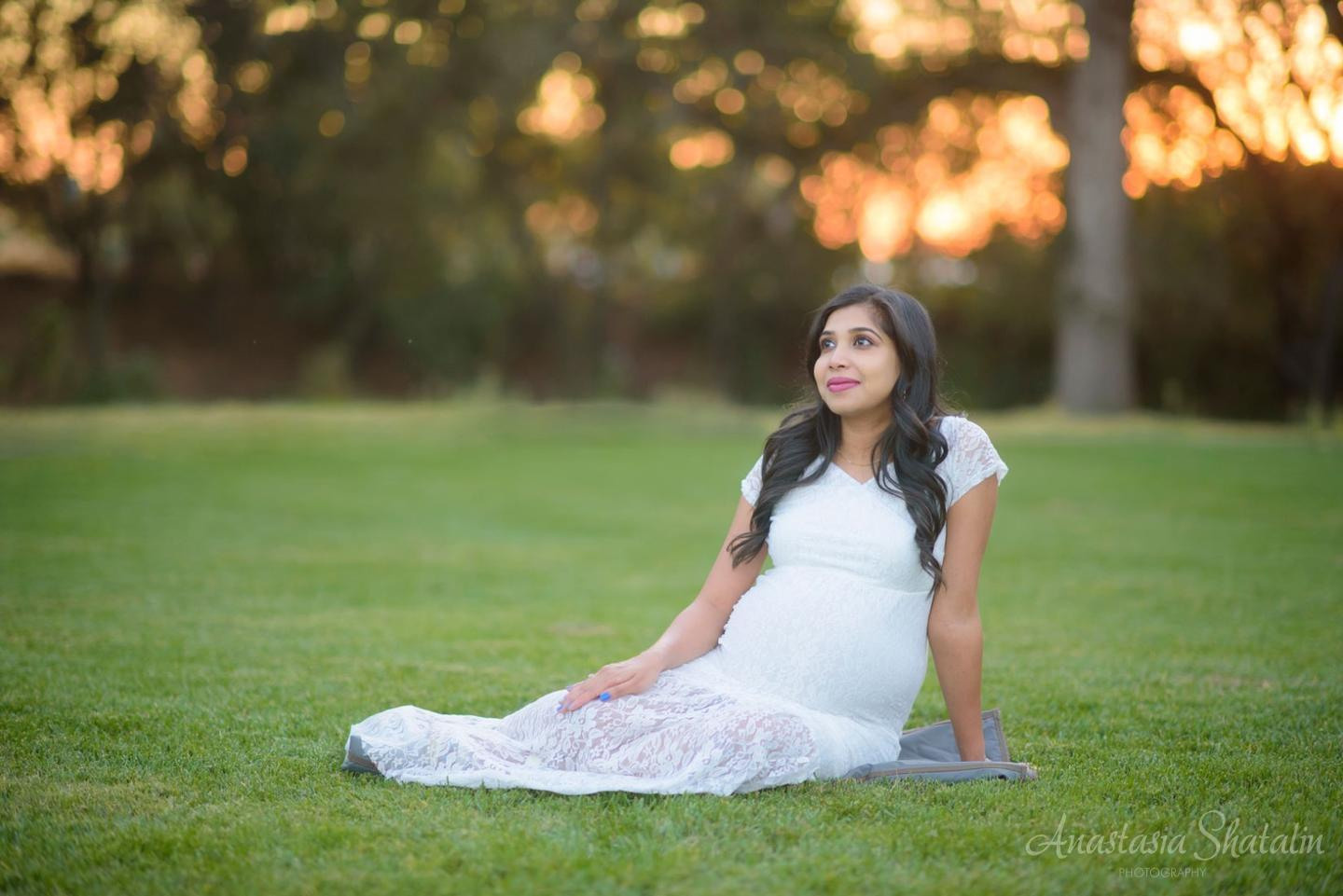 Fall pregnancy photos Rocklin, Roseville, Sacramento. Family photographer in Roseville, Rocklin, Folsom, Sacramento