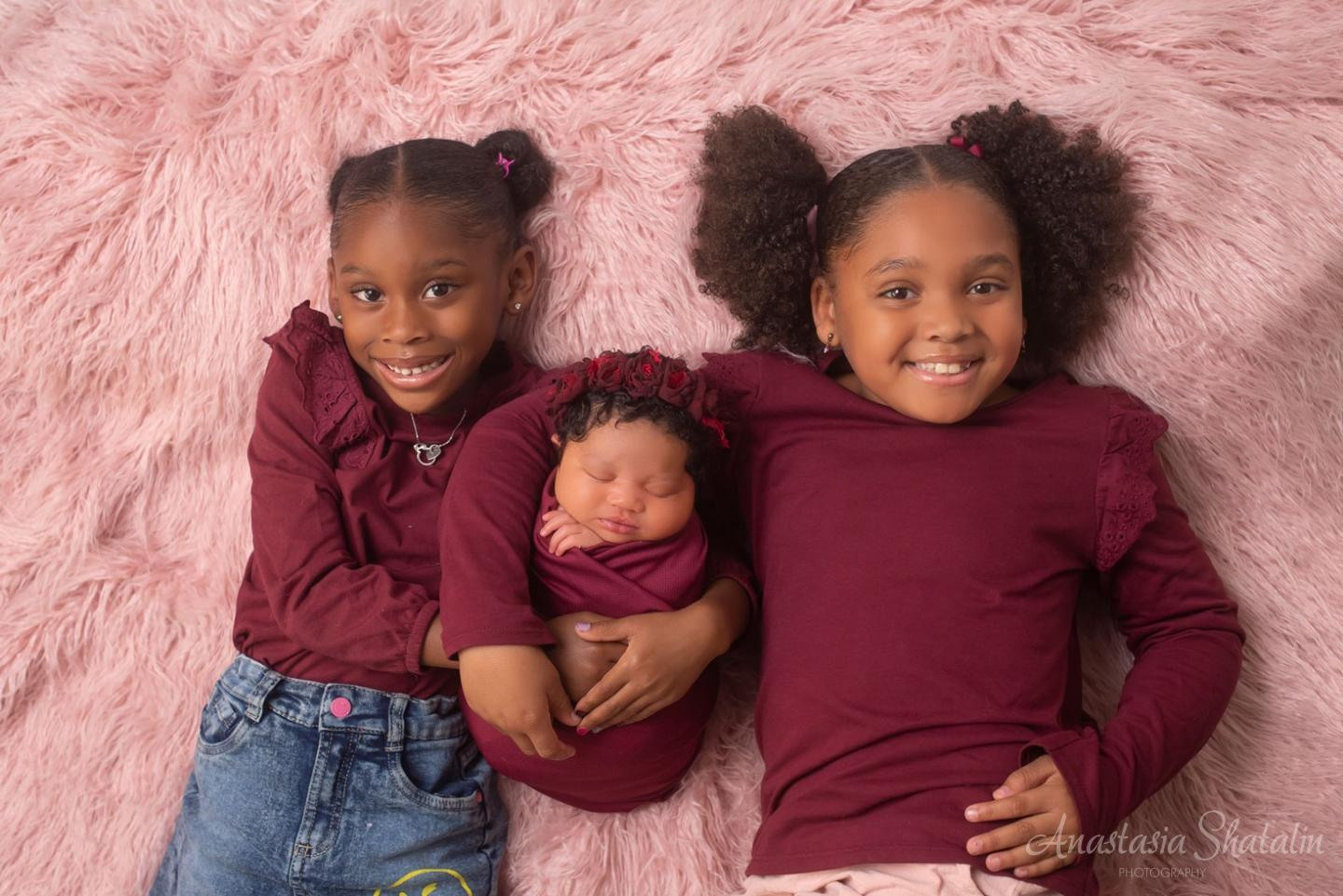 Newborn photography Roseville, Rocklin. Family photographer in Roseville, Rocklin, Folsom, Sacramento