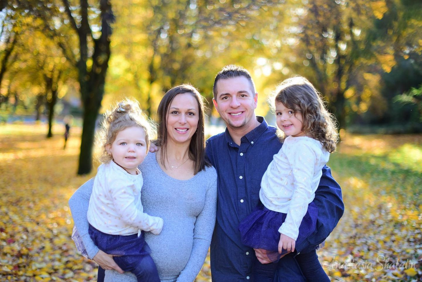 Fall family photographer in Rocklin, CA. Family photographer in Roseville, Rocklin, Folsom, Sacramento