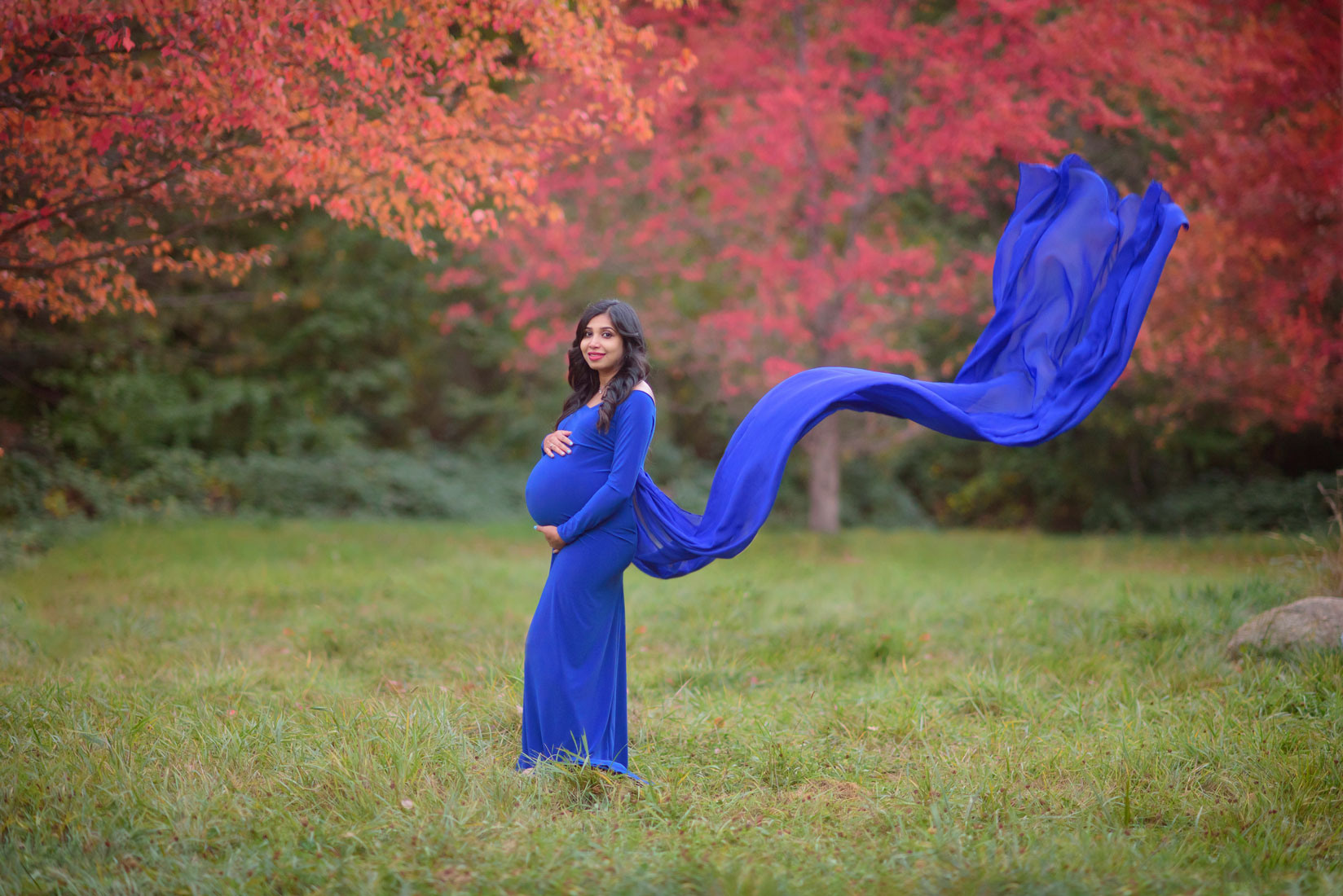 Fall pregnancy photos Rocklin, Roseville, Sacramento. Family photographer in Roseville, Rocklin, Folsom, Sacramento