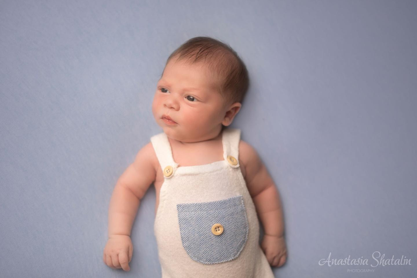 Newborn photographer Sacramento, Elk grove, Roseville. Family photographer in Roseville, Rocklin, Folsom, Sacramento