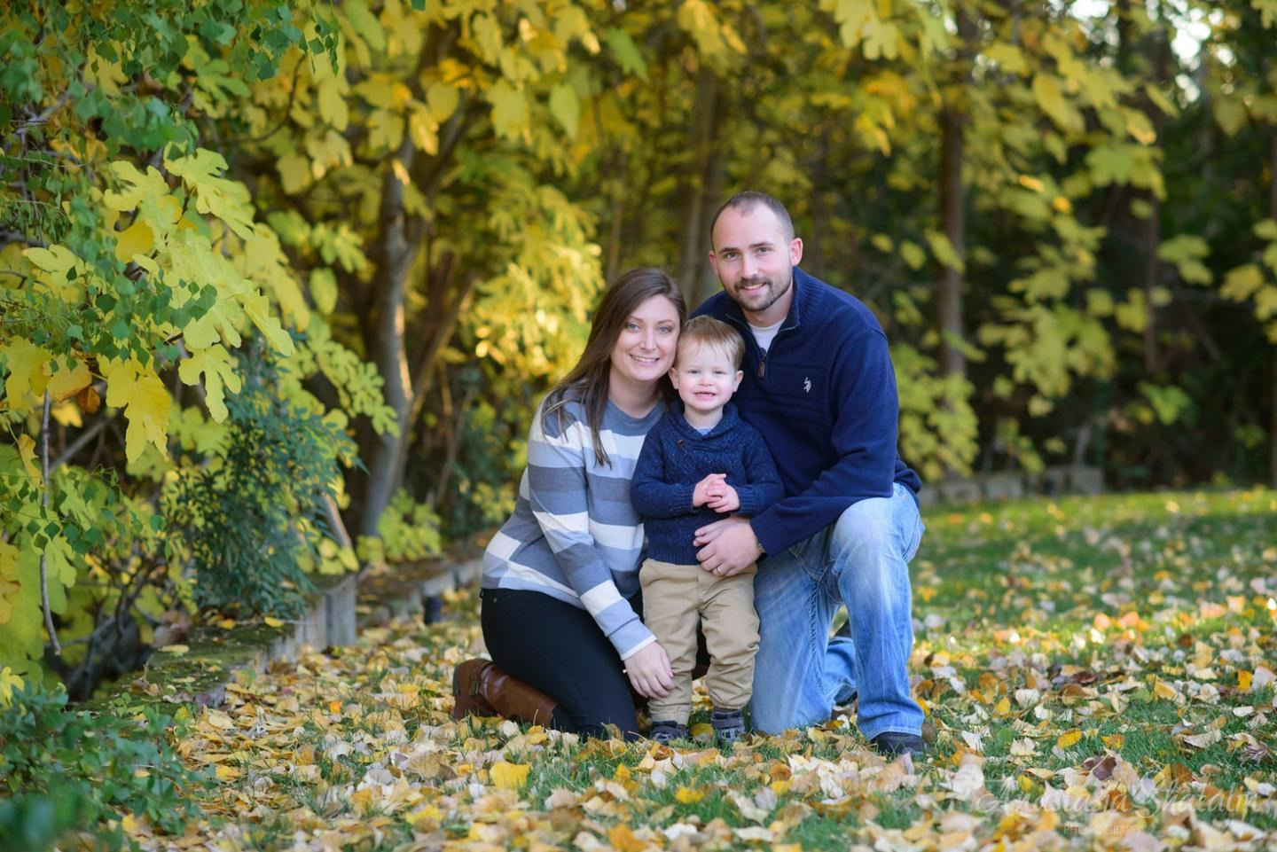 Autumn family photographer Roseville, Rocklin, Sacramento, granite bay Folsom. Family photographer in Roseville, Rocklin, Folsom, Sacramento