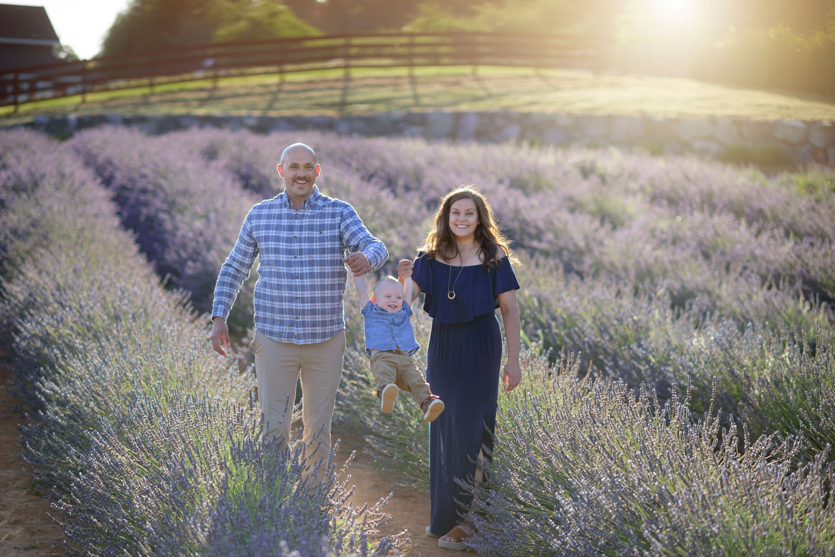 Summer family portrait photography Sacramento. Family photographer in Roseville, Rocklin, Folsom, Sacramento