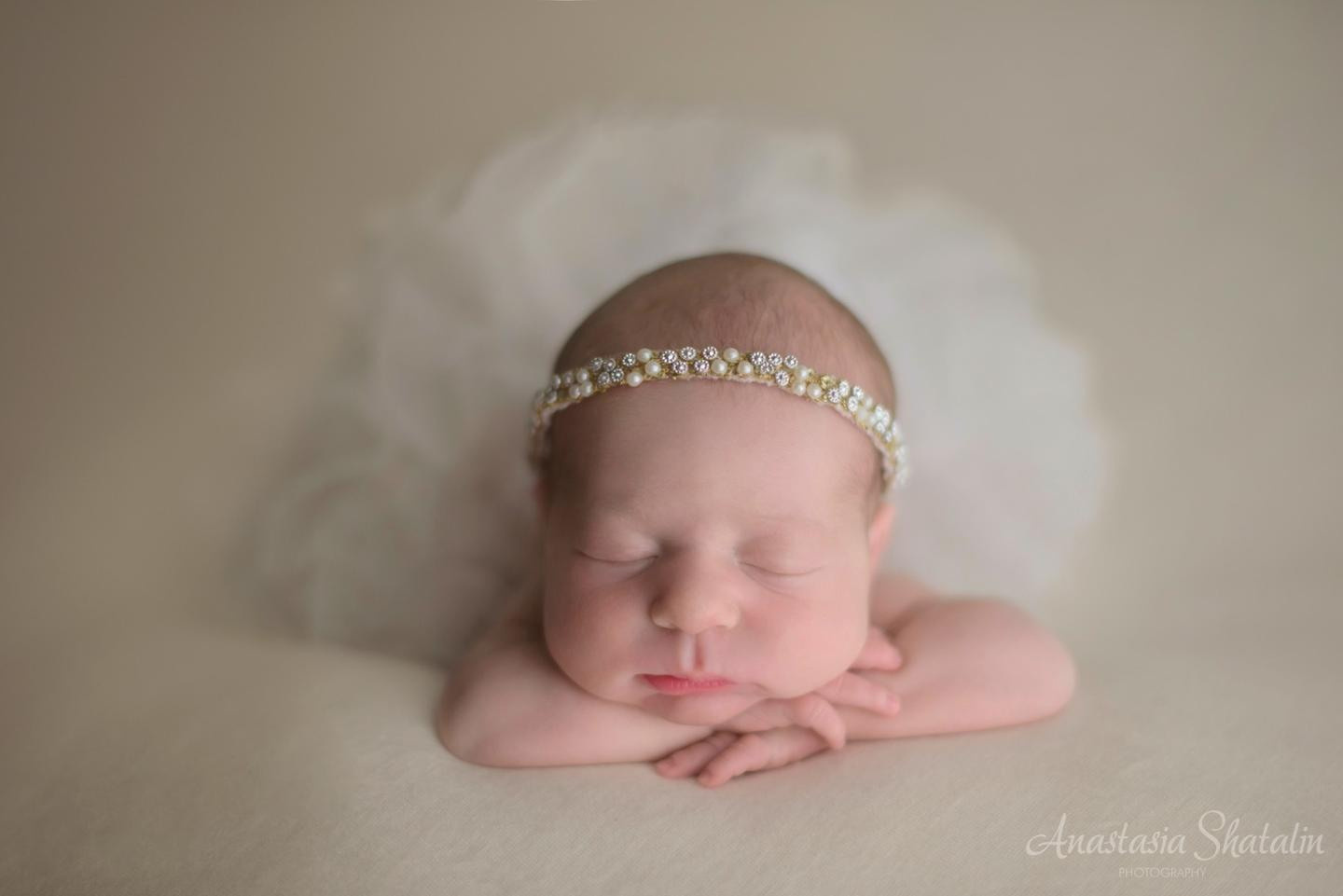 Newborn photography Sacramento. Family photographer in Roseville, Rocklin, Folsom, Sacramento