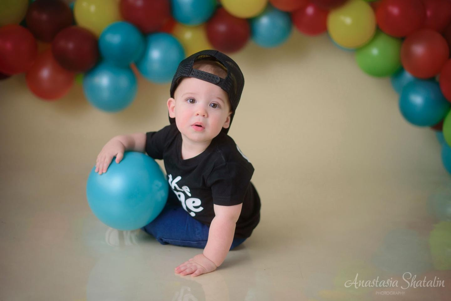 First birthday baby photos Roseville, Rocklin, Sacramento. Family photographer in Roseville, Rocklin, Folsom, Sacramento