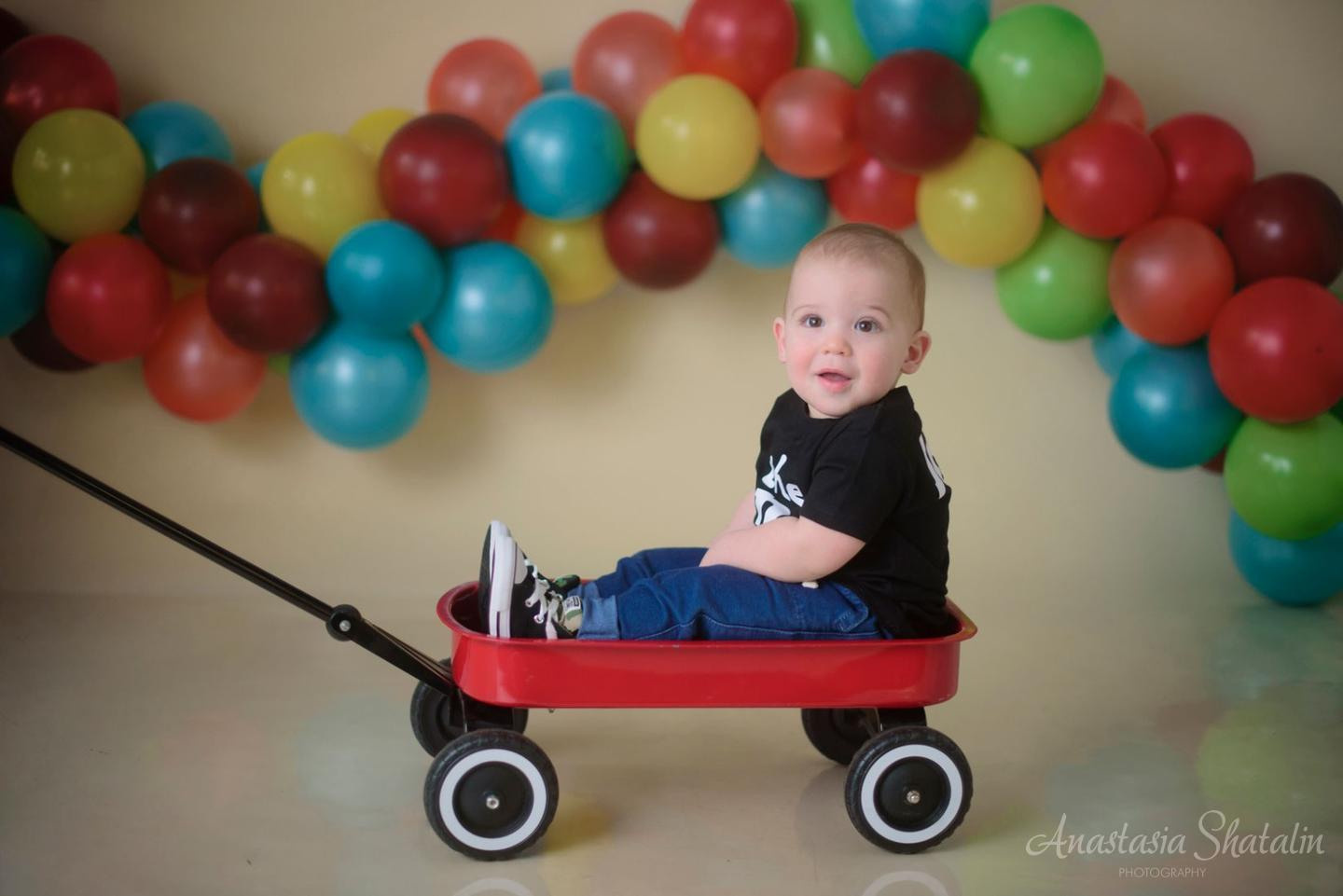 First birthday baby photos Roseville, Rocklin, Sacramento. Family photographer in Roseville, Rocklin, Folsom, Sacramento