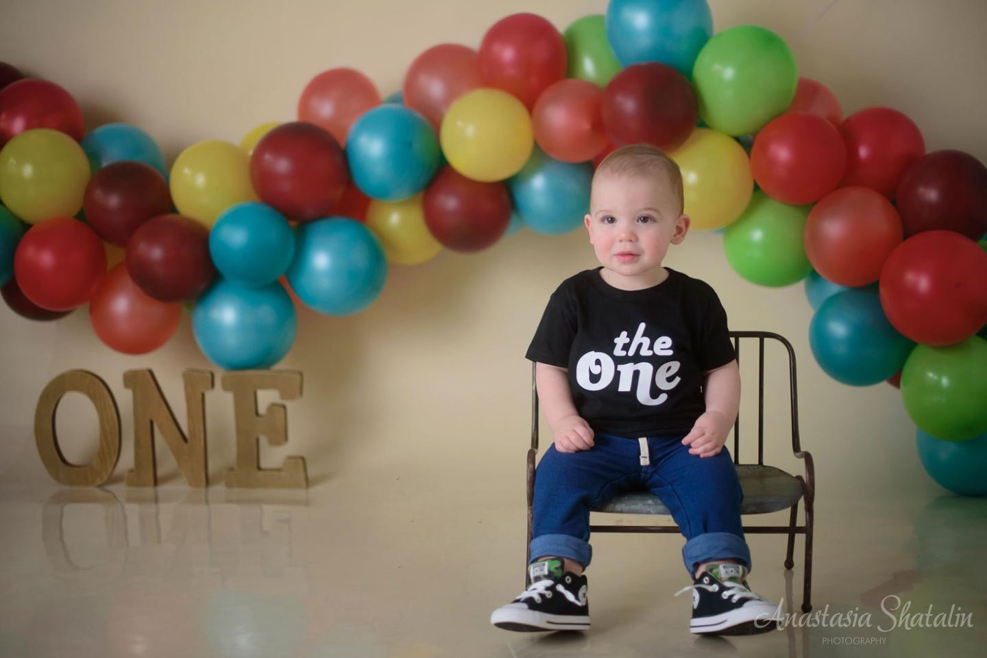 First birthday baby photos Roseville, Rocklin, Sacramento. Family photographer in Roseville, Rocklin, Folsom, Sacramento