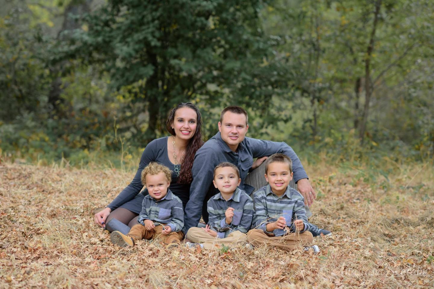 Wooden bridge in Folsom, CA. Perfect location for a photo shoot. Family photographer in Roseville, Rocklin, Folsom, Sacramento