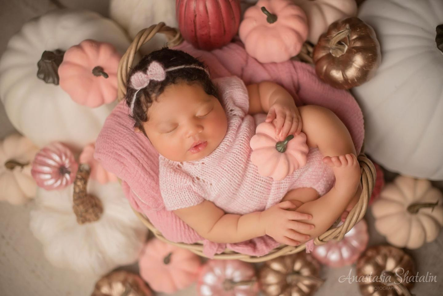 Newborn photography Roseville, Rocklin. Family photographer in Roseville, Rocklin, Folsom, Sacramento
