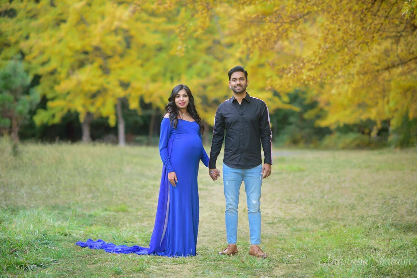 Fall pregnancy photos Rocklin, Roseville, Sacramento. Family photographer in Roseville, Rocklin, Folsom, Sacramento