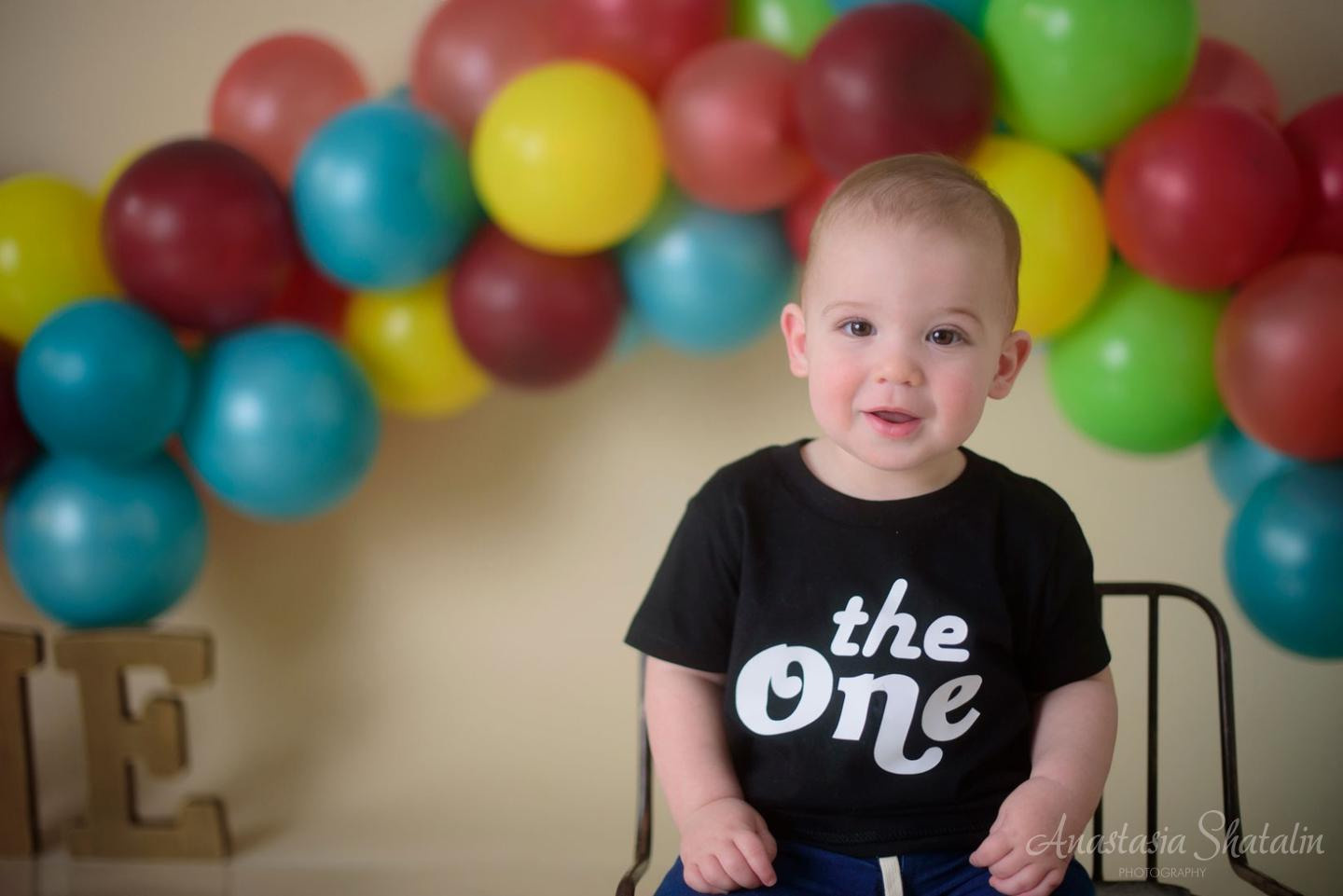 First birthday baby photos Roseville, Rocklin, Sacramento. Family photographer in Roseville, Rocklin, Folsom, Sacramento