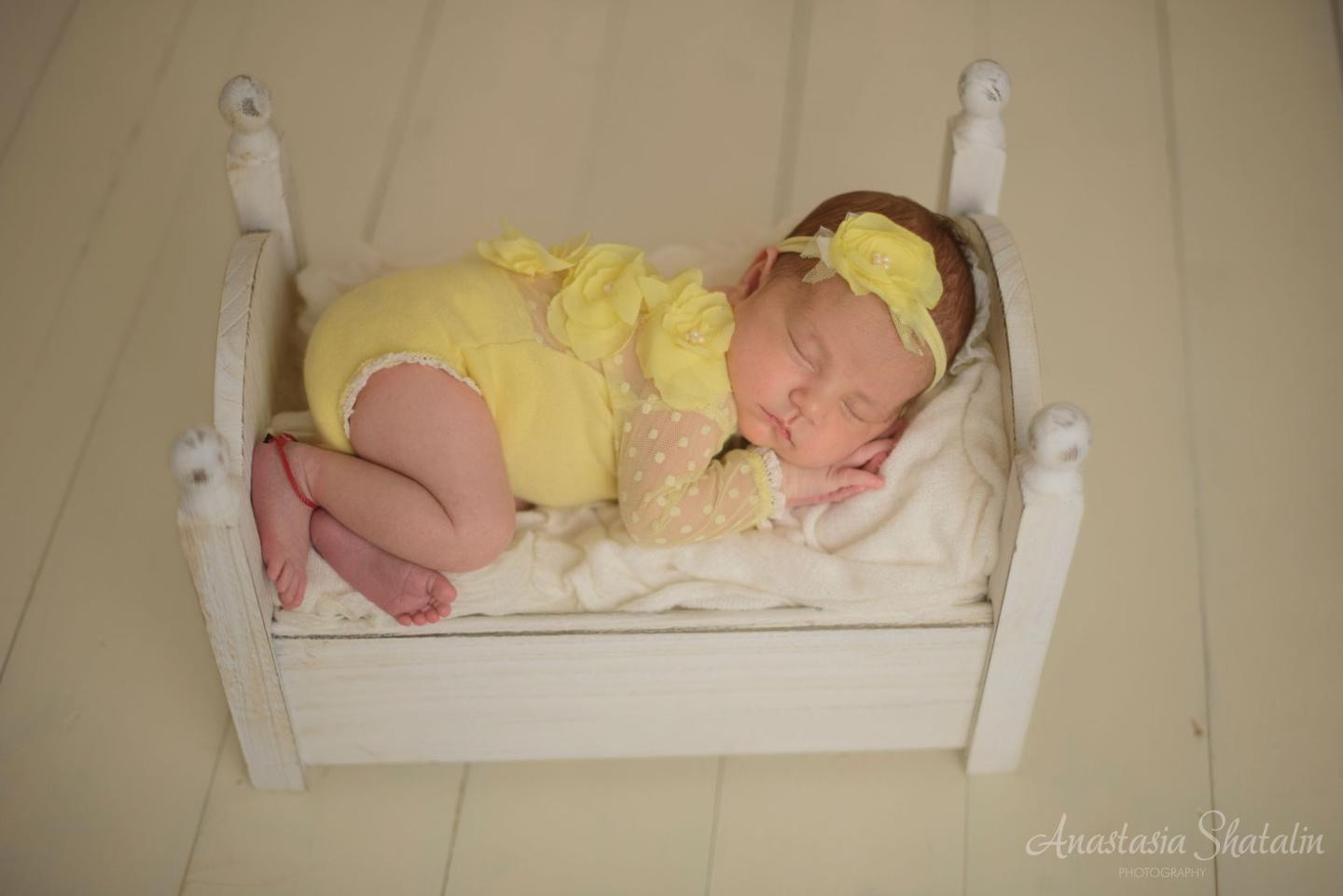 Roseville newborn photography. Family photographer in Roseville, Rocklin, Folsom, Sacramento