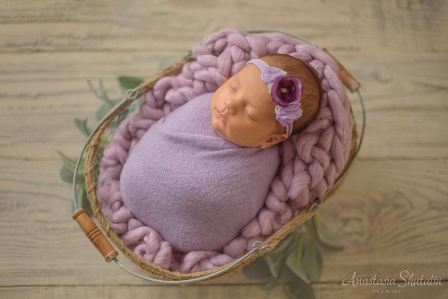 Roseville newborn photography. Family photographer in Roseville, Rocklin, Folsom, Sacramento