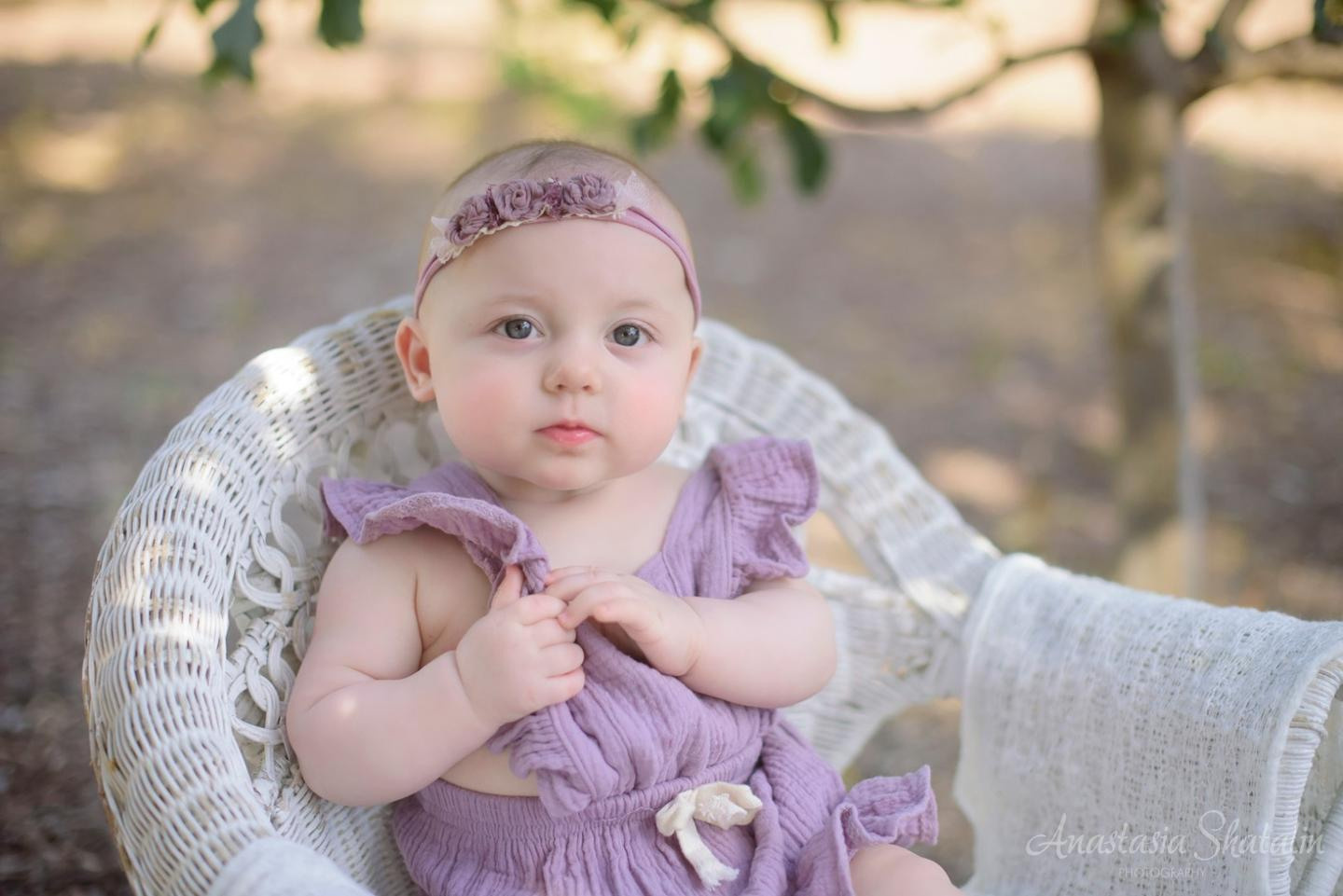 Baby infant photographer Rocklin Roseville Sacramento. Family photographer in Roseville, Rocklin, Folsom, Sacramento