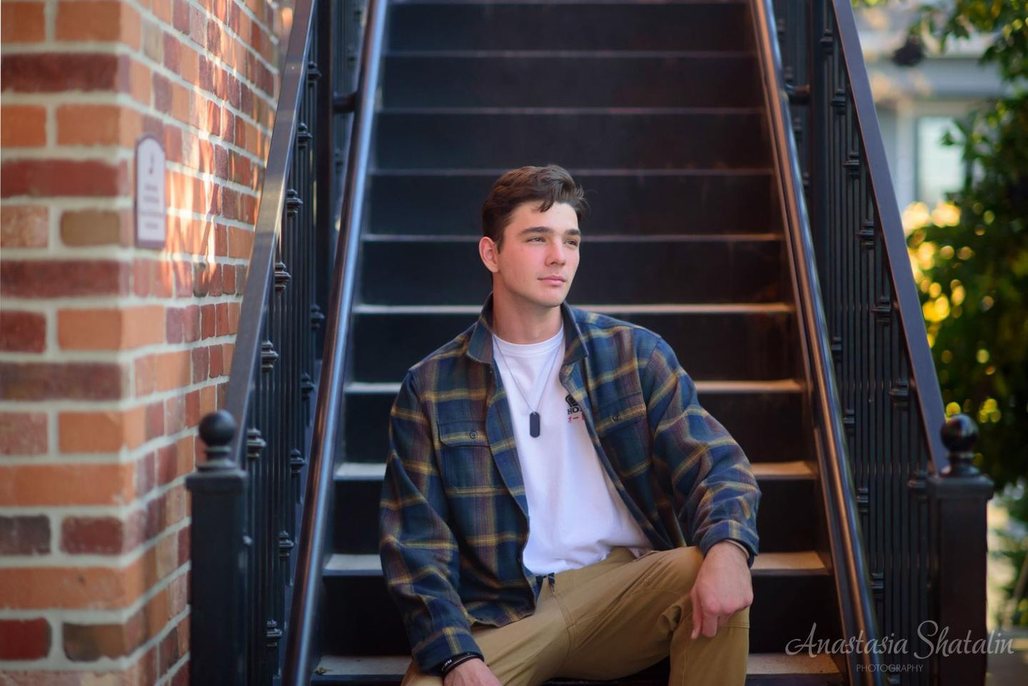 Senior graduation photography Rocklin, Roseville, Granite bay, Eldorado hills. Family photographer in Roseville, Rocklin, Folsom, Sacramento