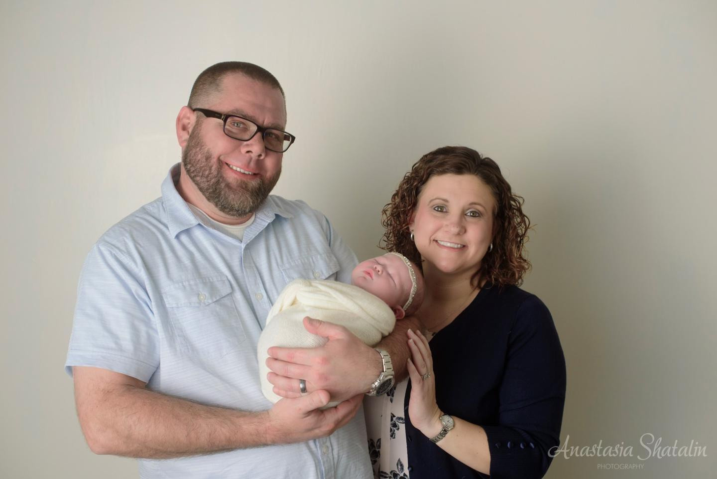 Newborn photographer Rocklin, CA. Family photographer in Roseville, Rocklin, Folsom, Sacramento