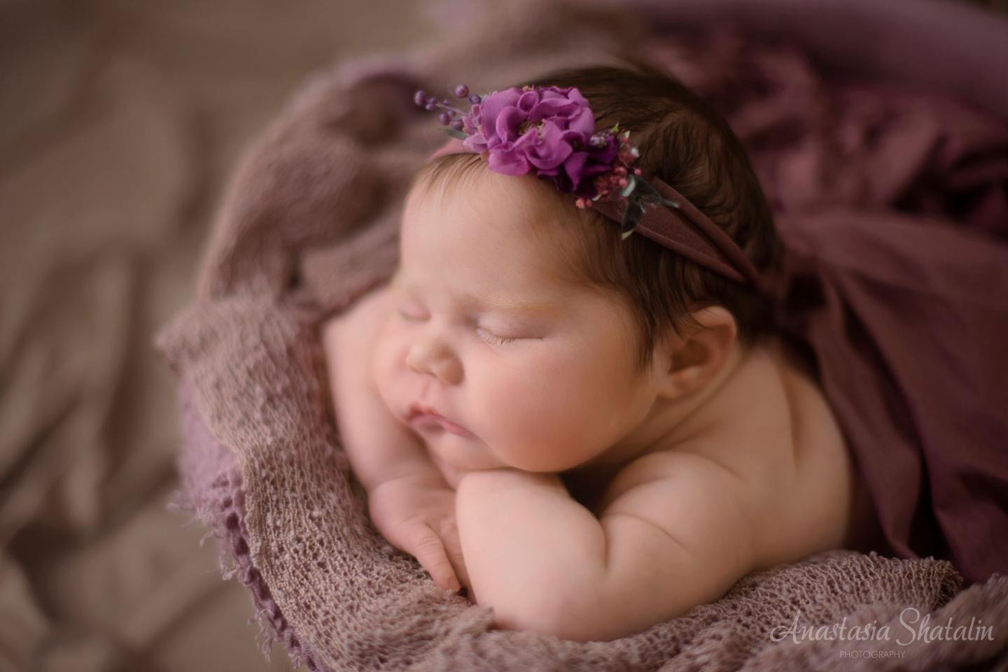 Rocklin newborn photographer. Family photographer in Roseville, Rocklin, Folsom, Sacramento