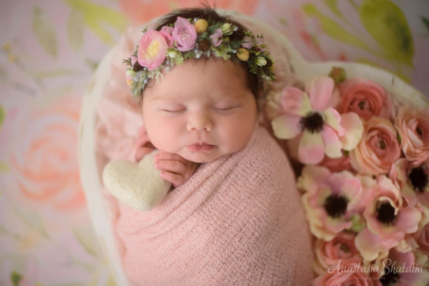 Rocklin newborn photographer. Family photographer in Roseville, Rocklin, Folsom, Sacramento
