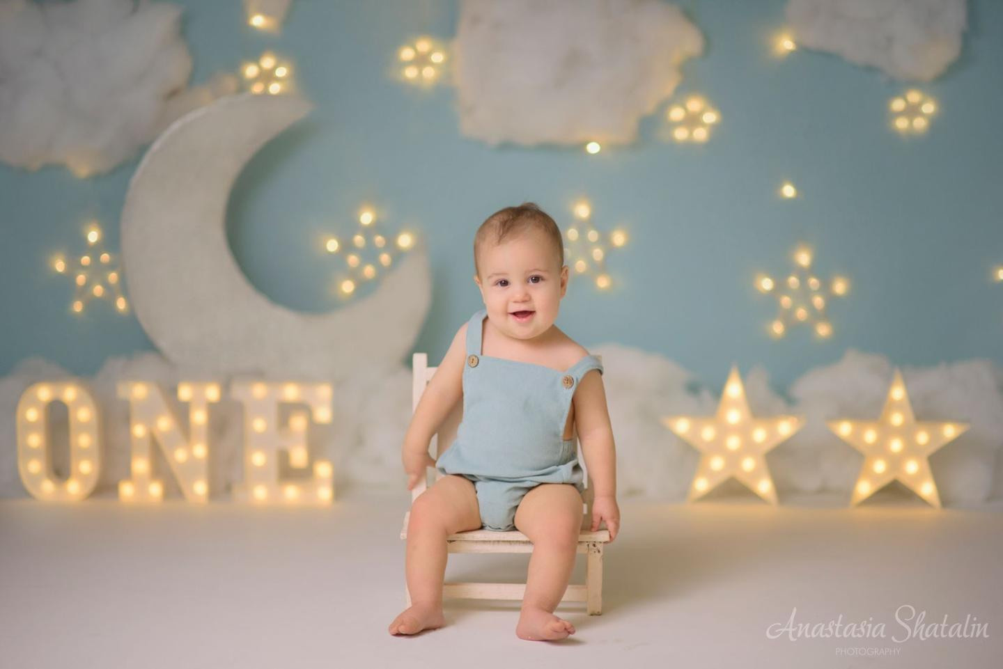 Cake smash photography Roseville, Rocklin, Folsom. Family photographer in Roseville, Rocklin, Folsom, Sacramento