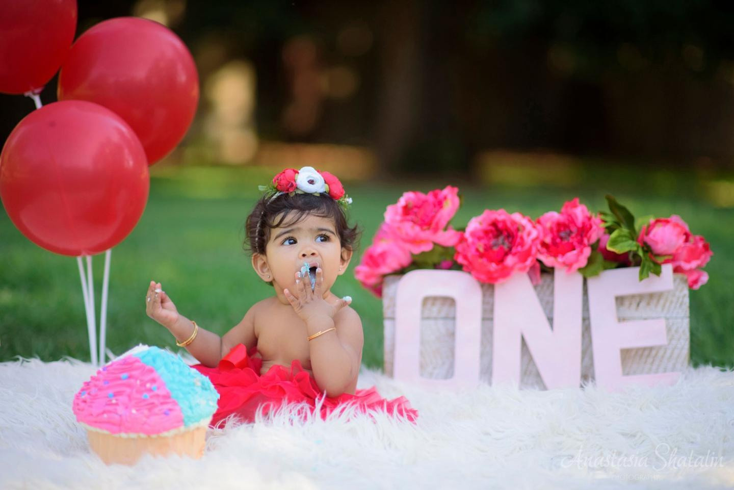 Family and birthday photos Roseville. Family photographer in Roseville, Rocklin, Folsom, Sacramento