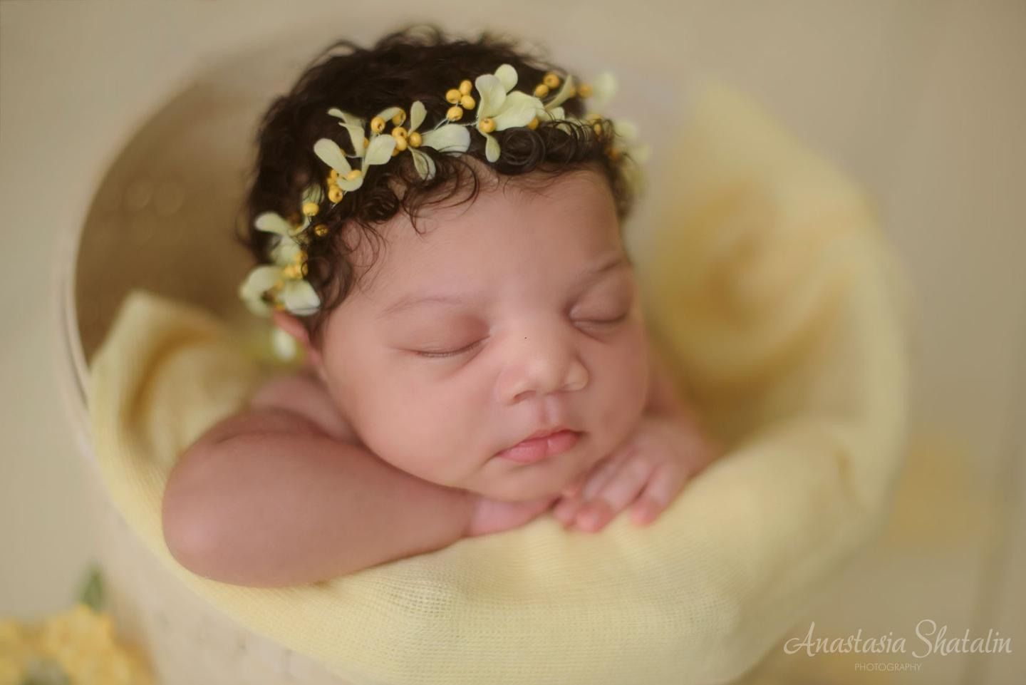 Newborn photographer Sacramento. Family photographer in Roseville, Rocklin, Folsom, Sacramento