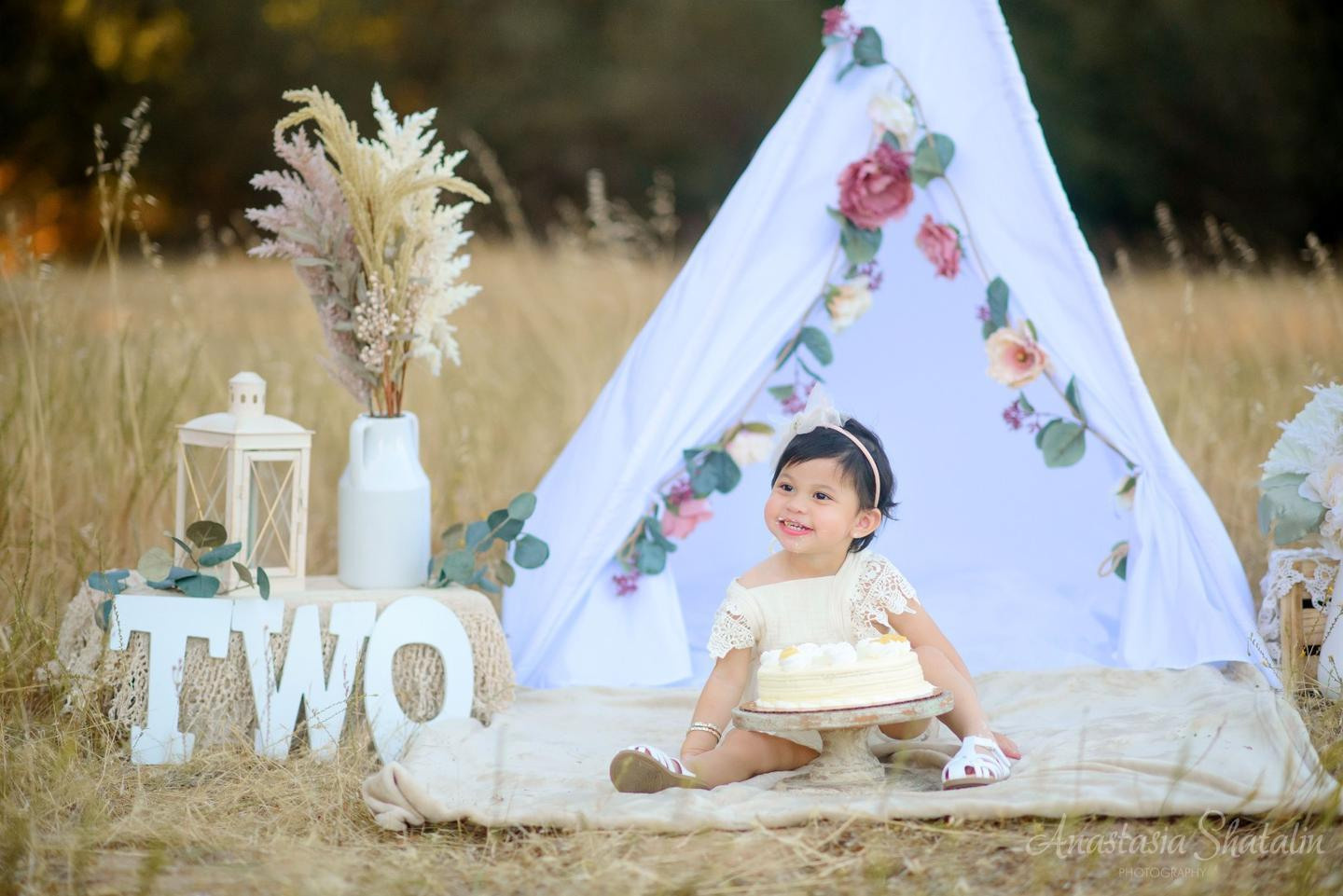 Second 2nd birthday girl photo shoot Boho. Family photographer in Roseville, Rocklin, Folsom, Sacramento